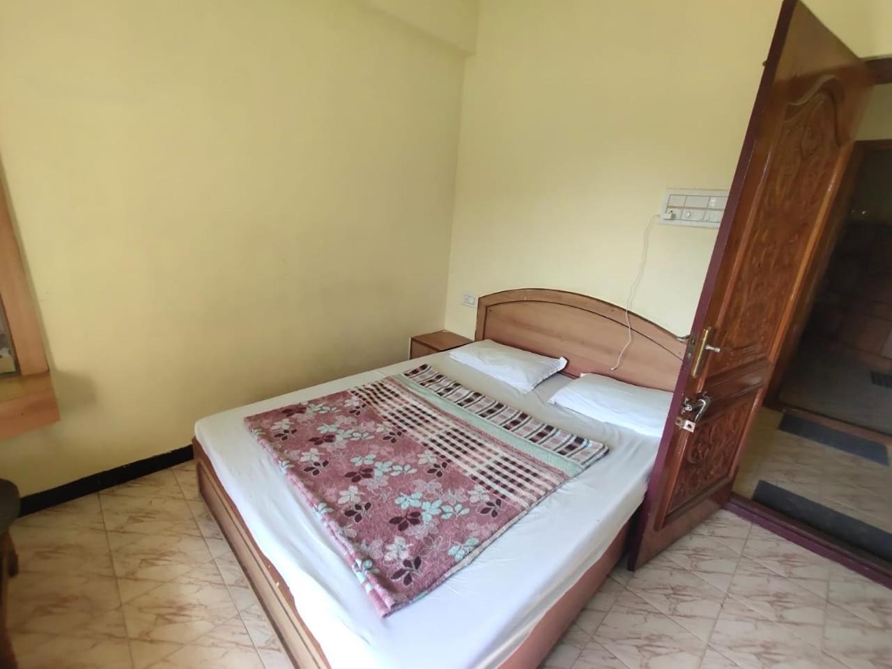 يركواد Hotel Ruchi المظهر الخارجي الصورة